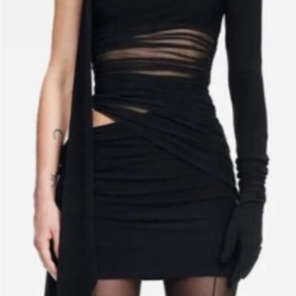 NWT Mugler X H&M One-shoulder Dress Black Size XS. Sold out in minutes - Picture 2 of 5
